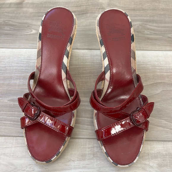 Burberry Mini Wedges - Picture 4 of 5